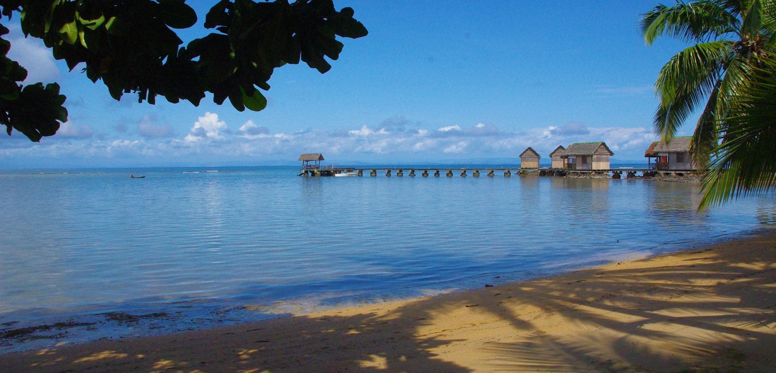 Les pilotis sur l'eau Lakana Hotel